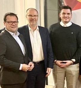 Brgermeister Lars Bkenkrger mit Stadtverbandsvorsitzenden Tobias Walkenhorst