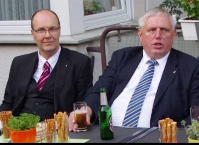 Entspannte Gesprche bei einem Glas Bier mit NRW-Gesundheitsminister Karl Josef Laumann